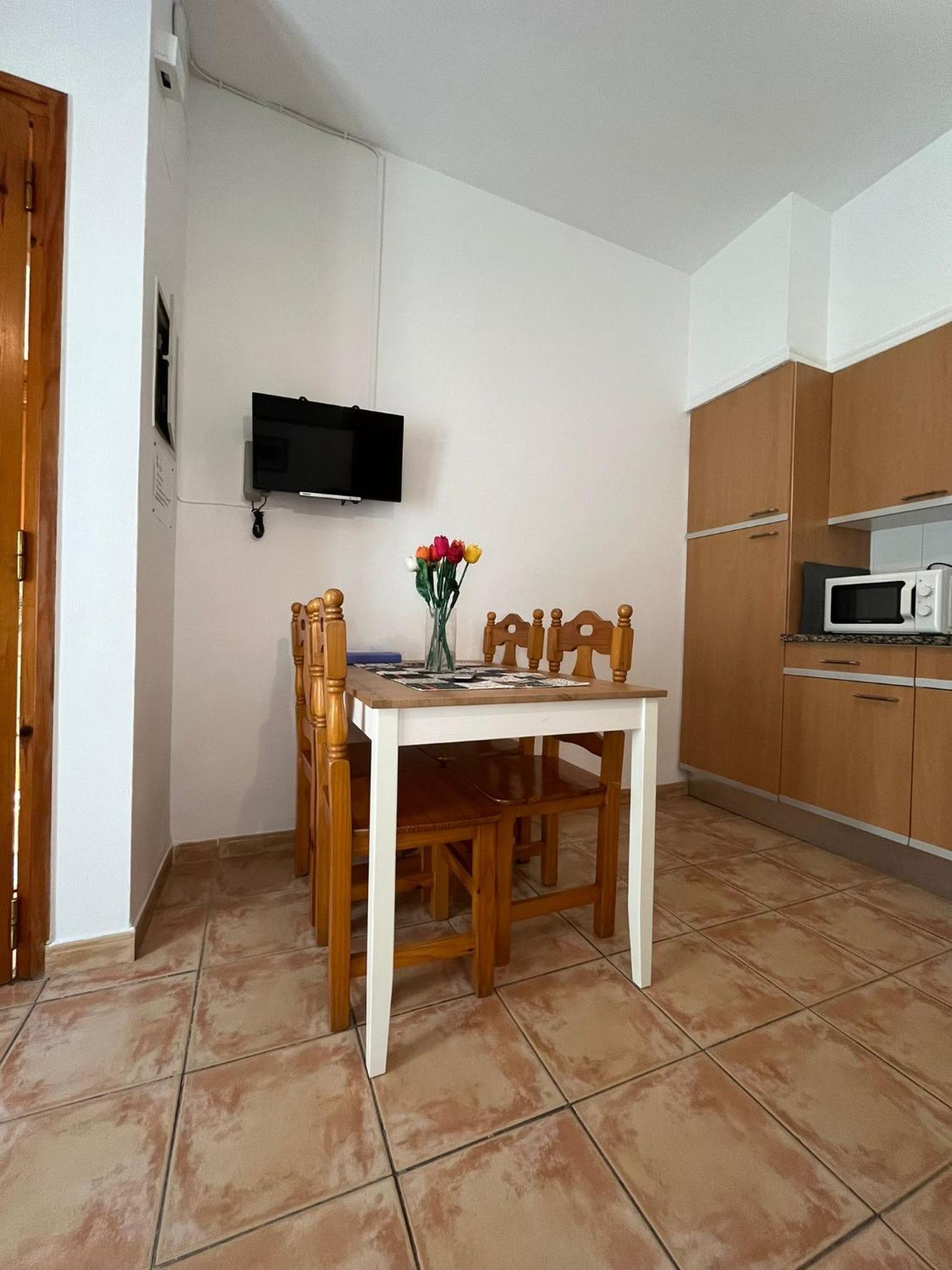 Apartament Can Mingu 2On Pis Besalú Esterno foto